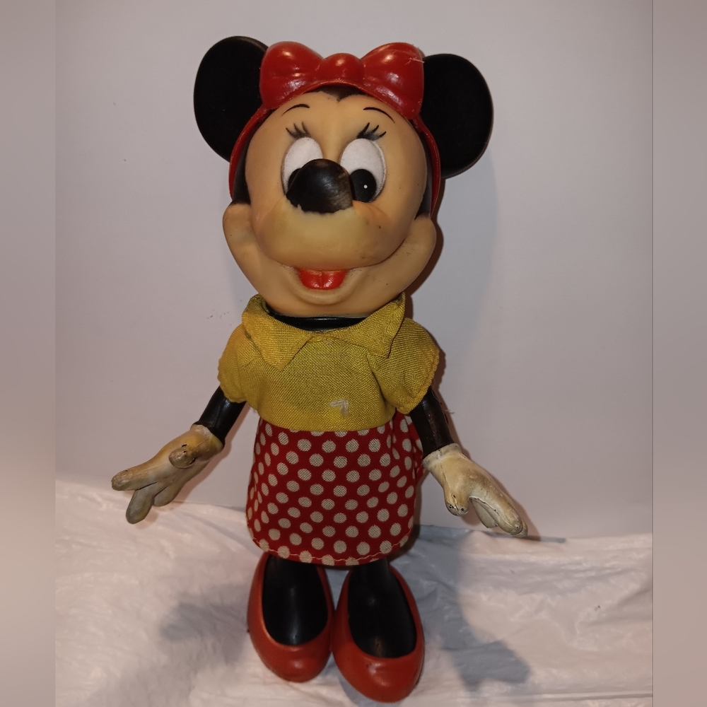 1960s Minnie mouse